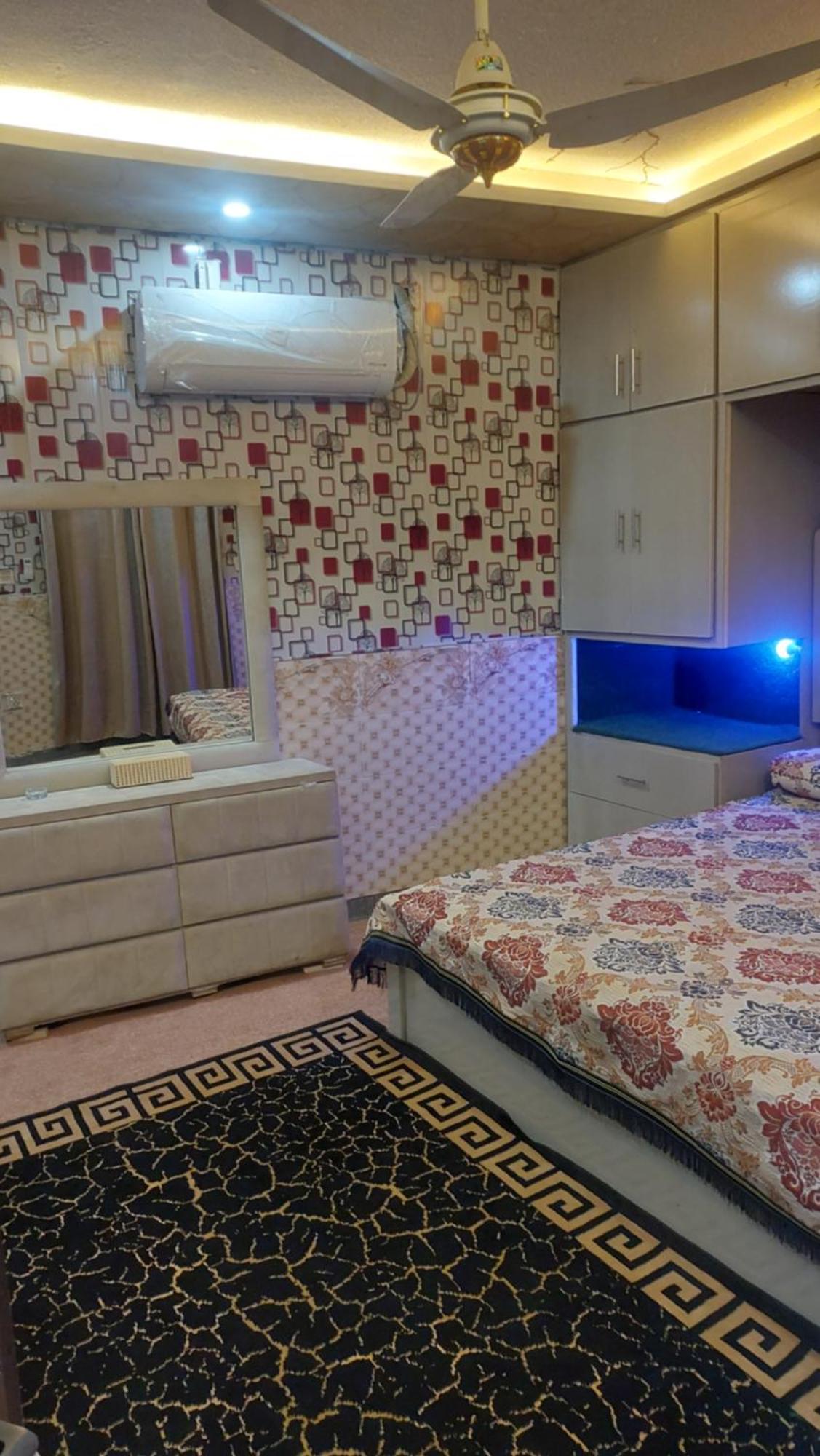 Shally Valley Guest House ラーワルピンディー エクステリア 写真